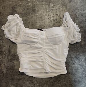 Fiestar white crop shirt